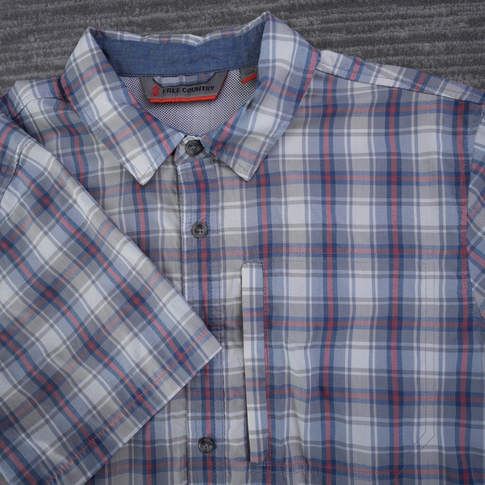 Free Country Shirt Men Button Up Plaid Blue Short Sleeve Zip Pocket Nylon Large